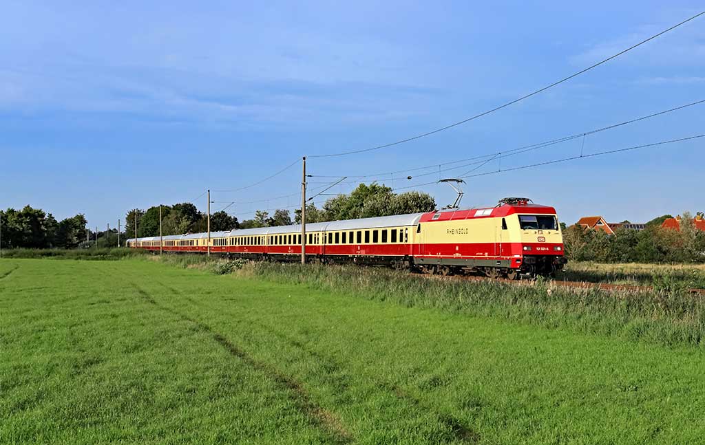 101_Norddeich-Mole-Köln-mobile©Claus-Peter-Heißenbüttel