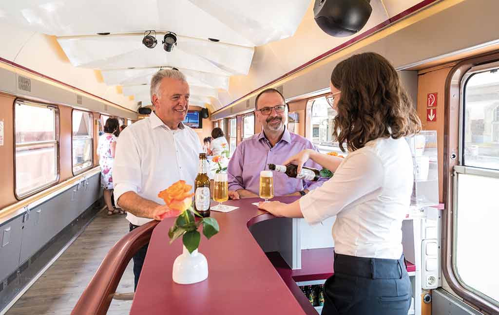 AKE-RHEINGOLD | AKE-Eisenbahntouristik