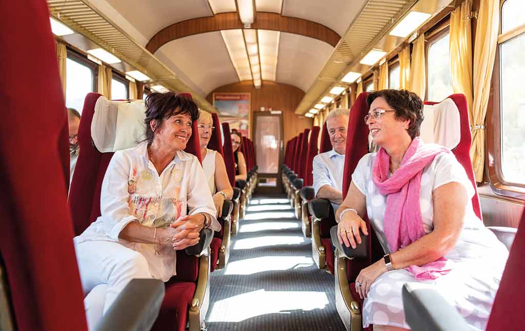AKE-RHEINGOLD | AKE-Eisenbahntouristik