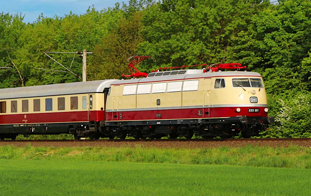 Mehrtagesreisen mit dem AKE-RHEINGOLD