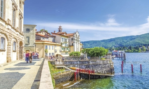 ©Stresa©Sina-Ettmer-Photography-shutterstock