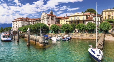 Freesurf_stock.adobe.com